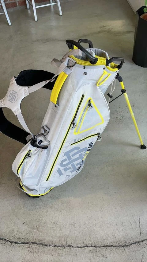 Nylon Custom Design Golf Bags, Golf Carry Bags From Factory